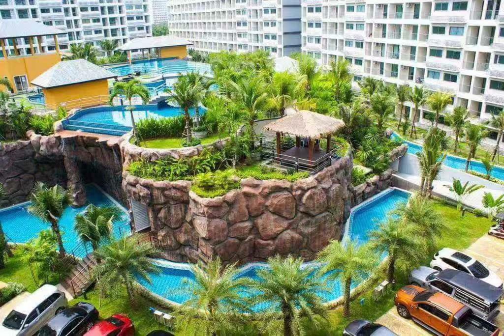 馬爾代夫渡假式公寓酒店 Pattaya Exterior photo